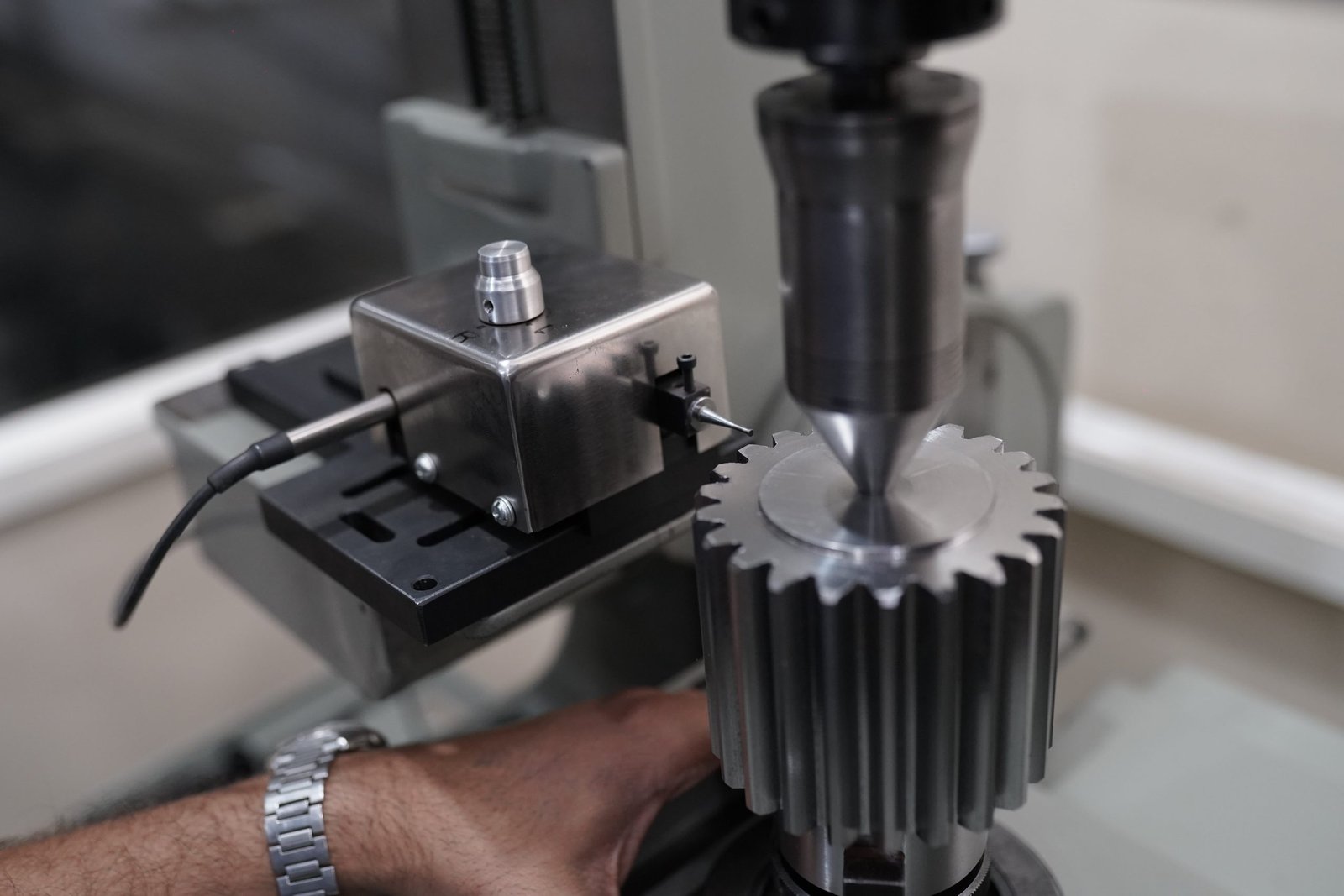 Heli-worm Planetary Gearbox background